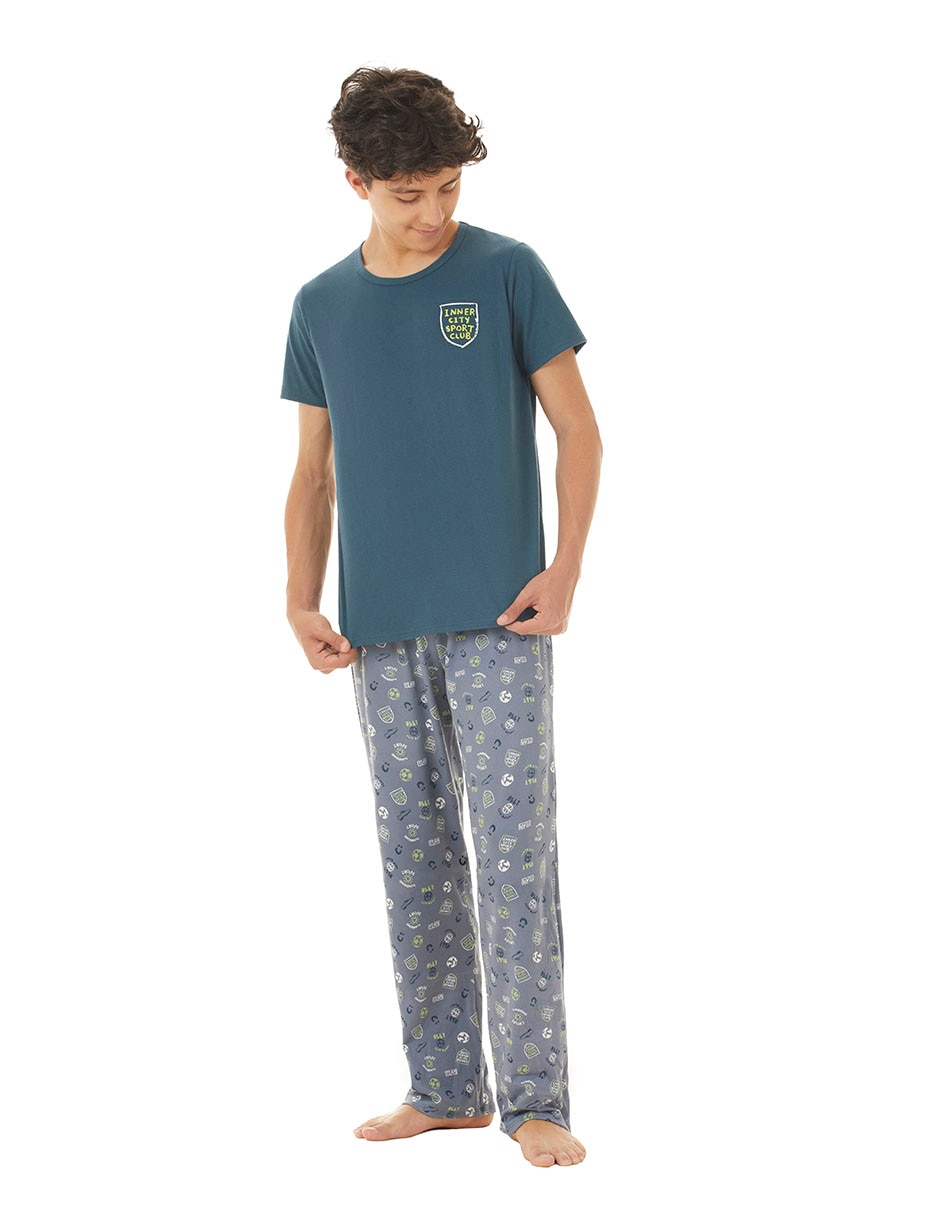 Conjunto pijama Sport World para niño 4